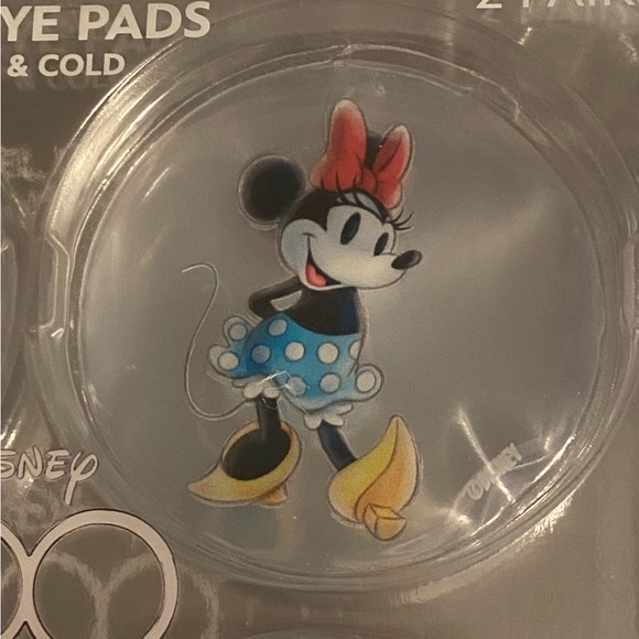 NWT•Disney Soothing hot/cold Gel Eyepads 4pc set - Picture 4 of 5
